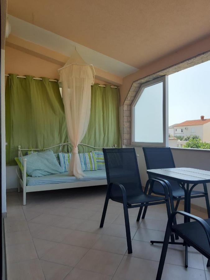 Apartment TONKO Vir Eksteriør billede