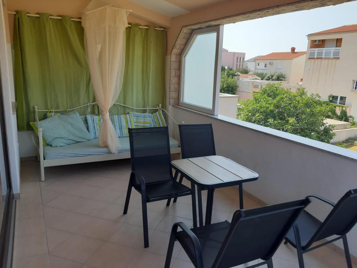 Apartment TONKO Vir Eksteriør billede
